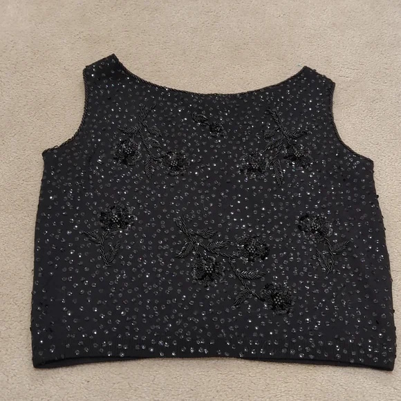 Embroidered Top - Picture 2 of 3